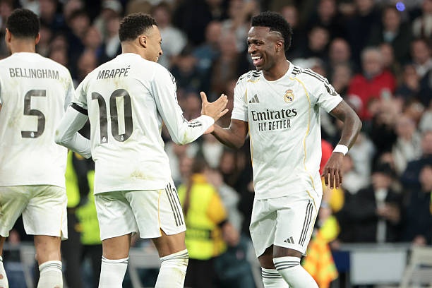 Hướng dẫn xem trực tiếp bóng đá hôm nay mới nhất với link HD miễn phí, kênh uy tín và lịch thi đấu